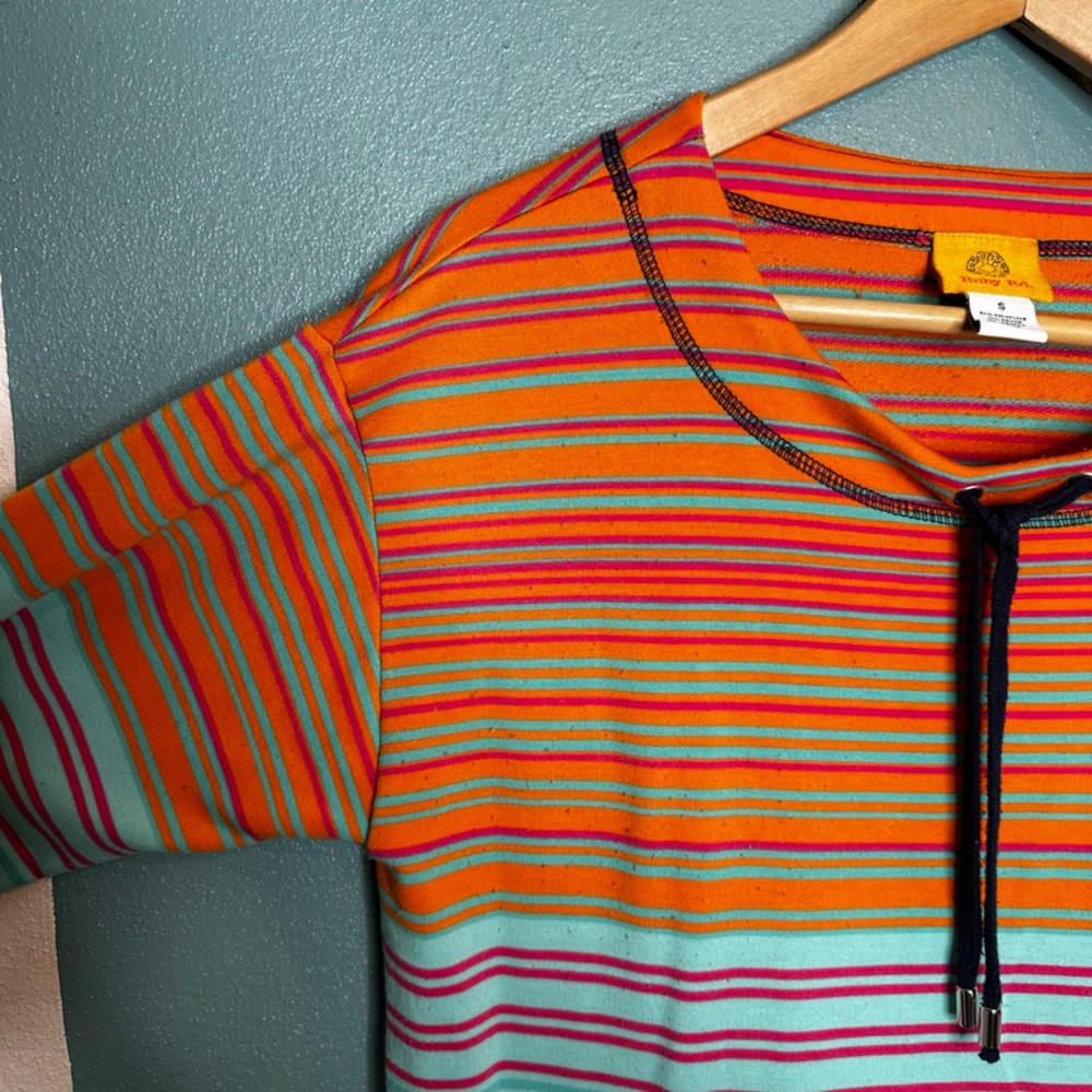 Ruby Rd. Pocketed Pullover Small Fun Drawstring - Picture 6 of 10